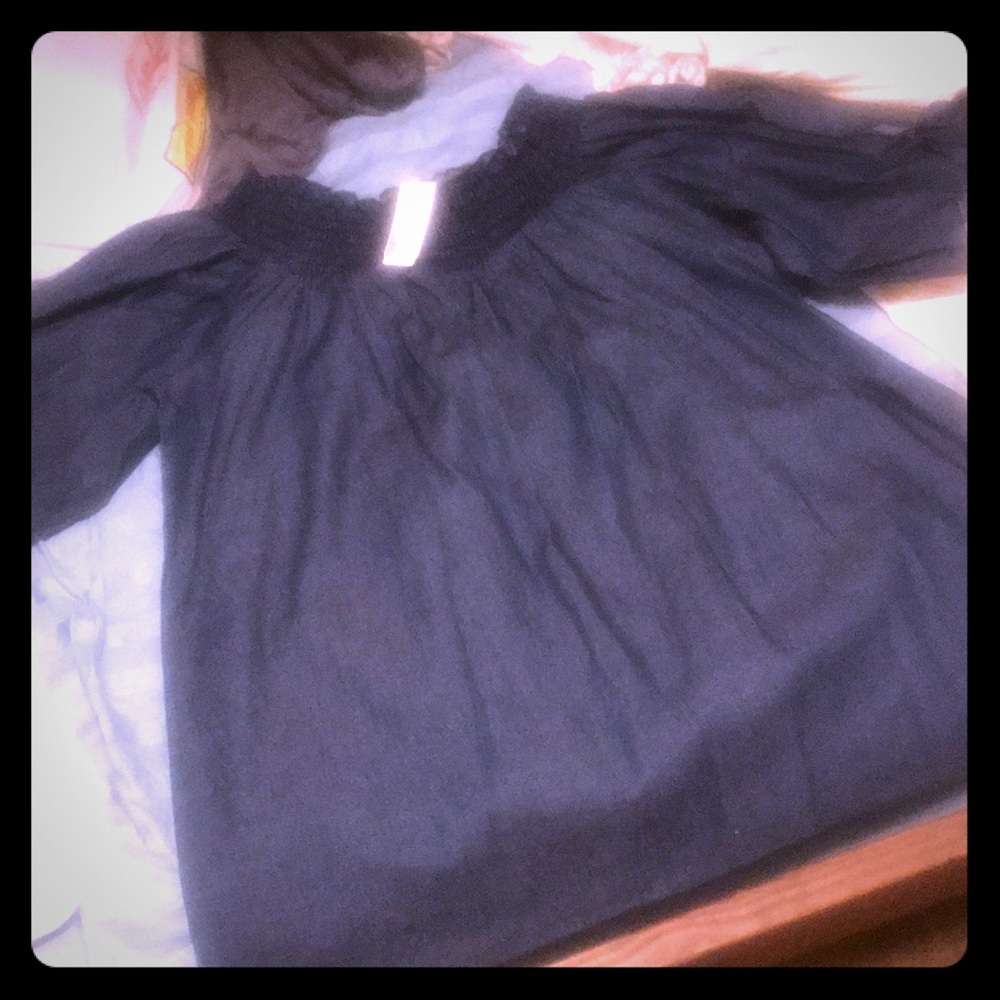 Denim key hole sleeve shirt